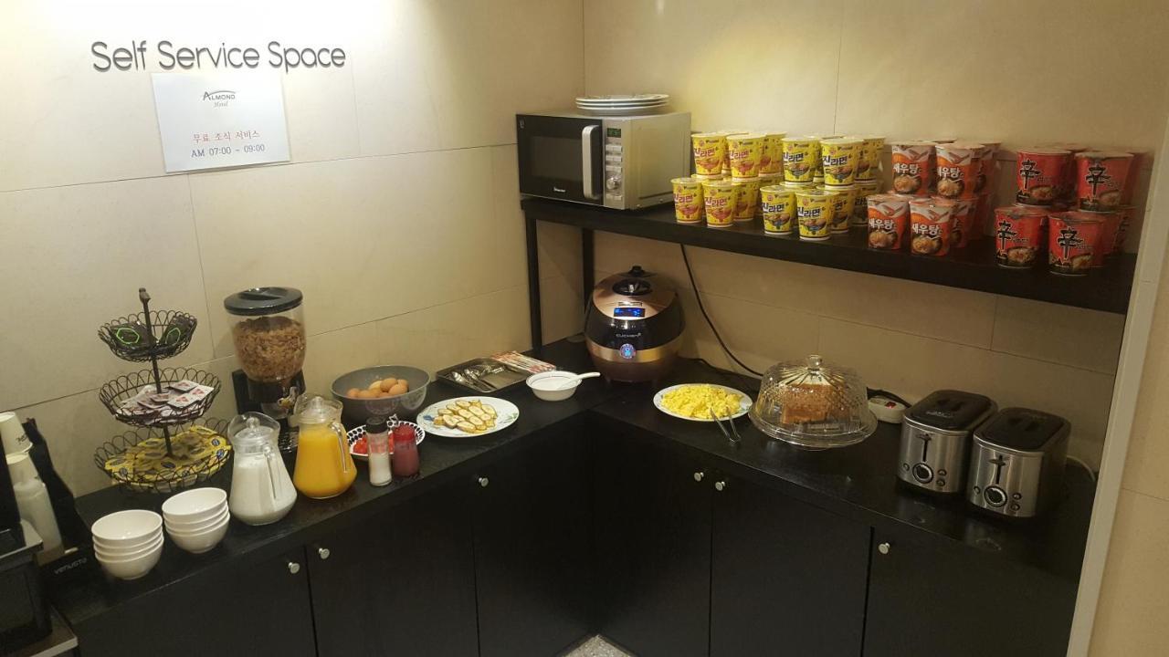 Almond Hotel Gupo Station Busan Extérieur photo