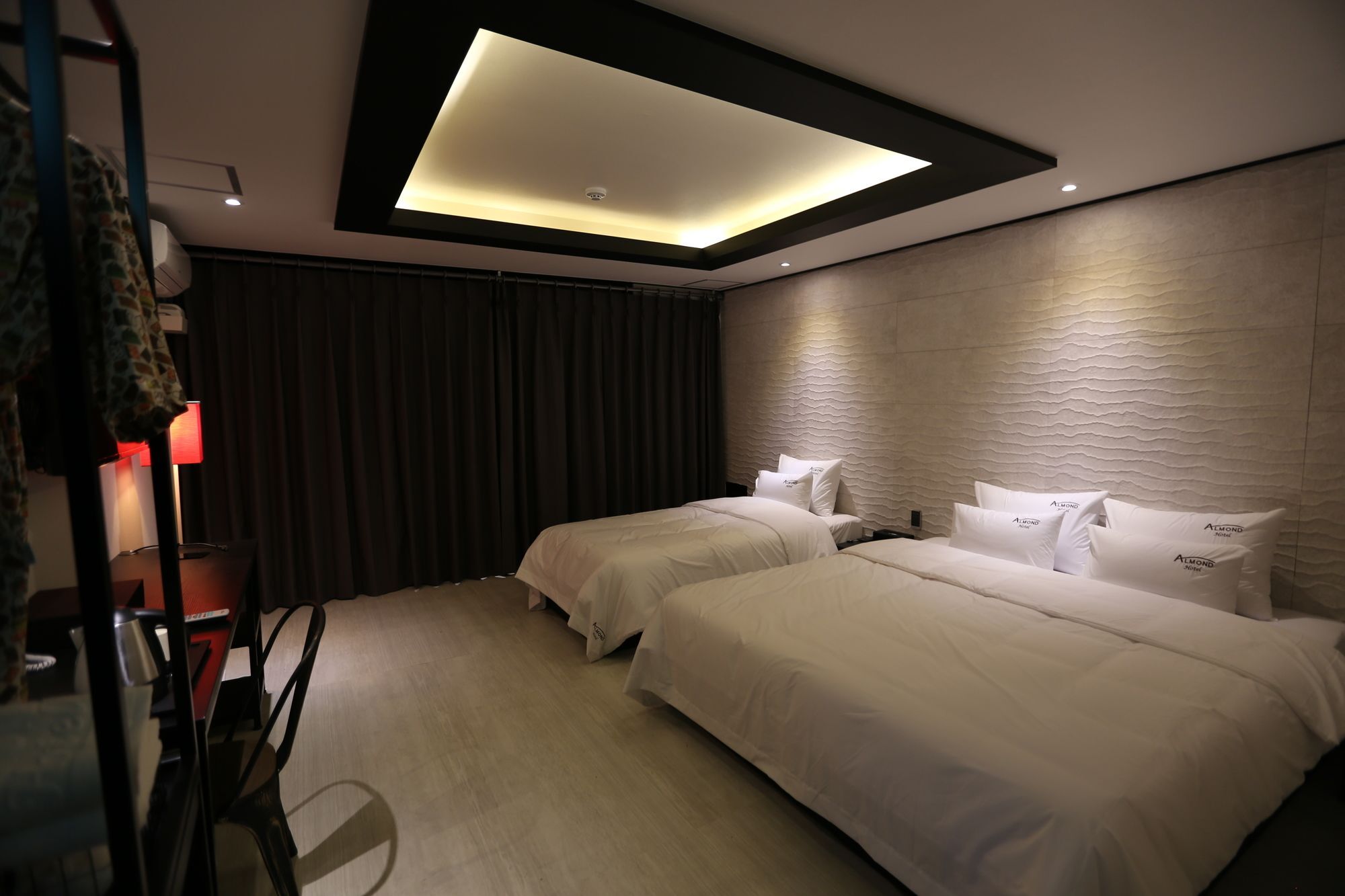 Almond Hotel Gupo Station Busan Extérieur photo