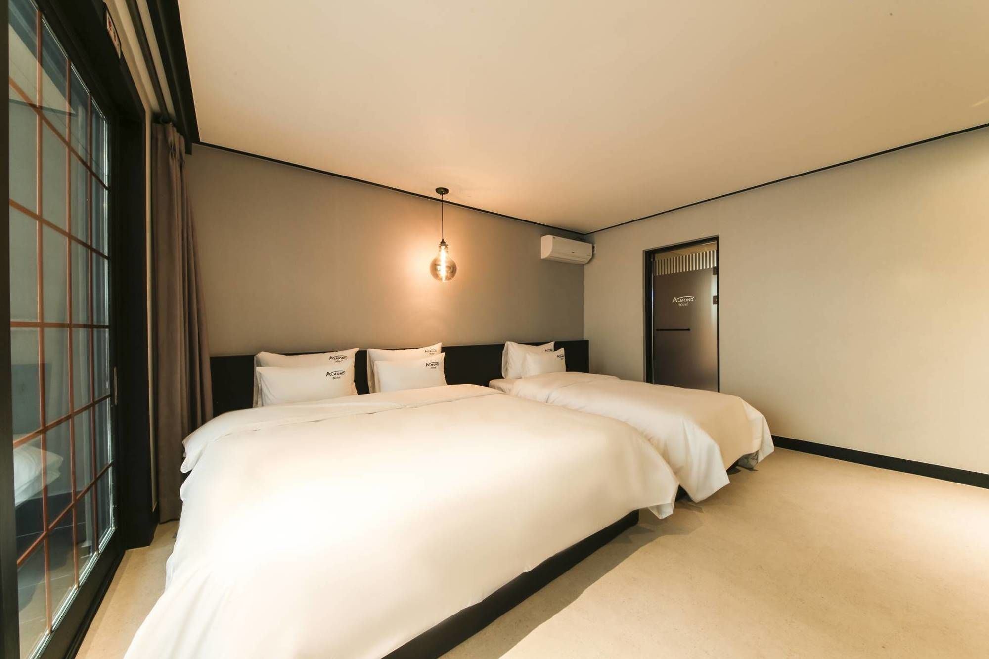 Almond Hotel Gupo Station Busan Extérieur photo