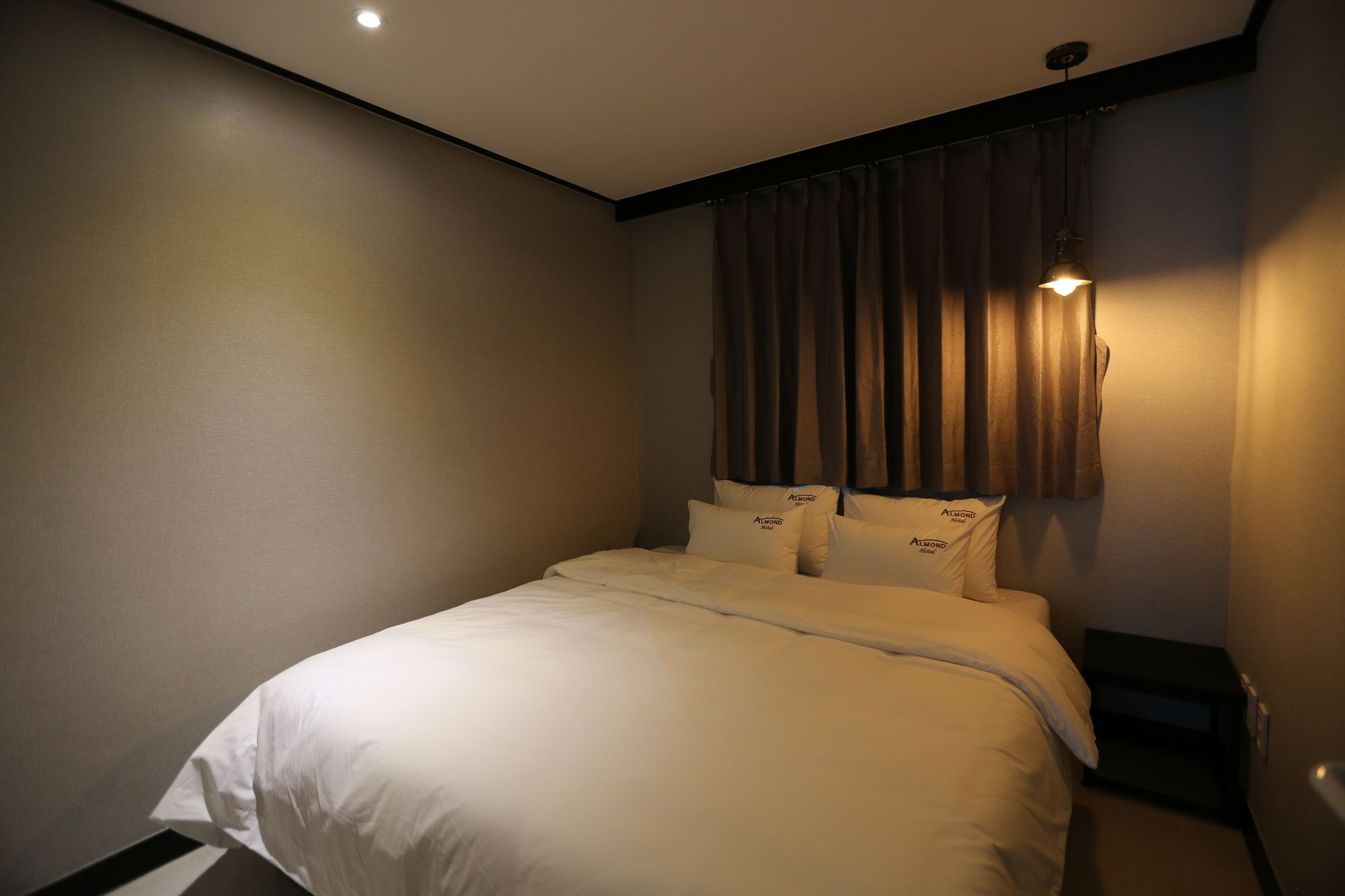 Almond Hotel Gupo Station Busan Extérieur photo